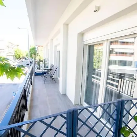Coloris Aureus Apartment *